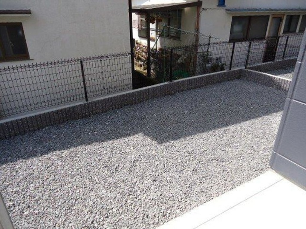 (12/22) 庭 (12/22) 庭