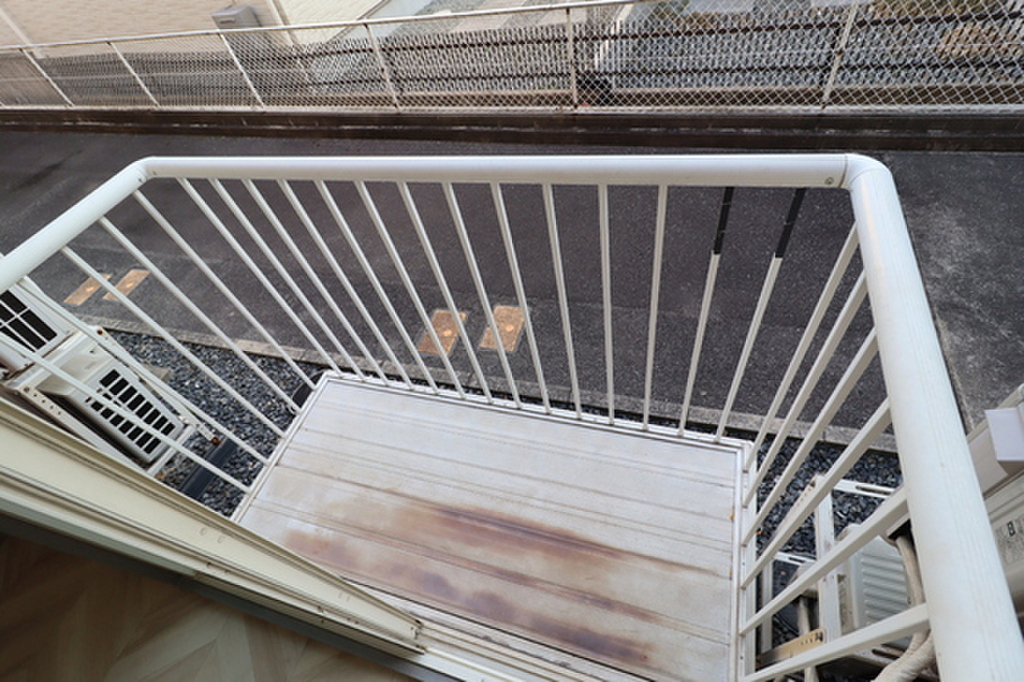 (13/26) バルコニー (13/26) バルコニー