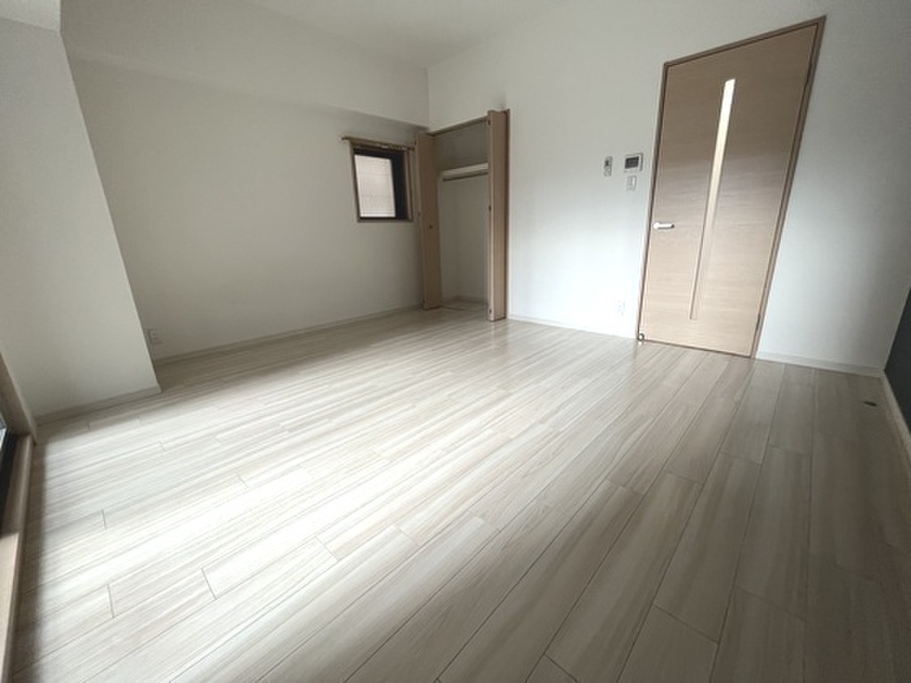 (2/19) ※掲載写真は同マンション別部屋参考写真となります。