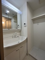 ※掲載写真は同マンション別部屋参考写真となります。