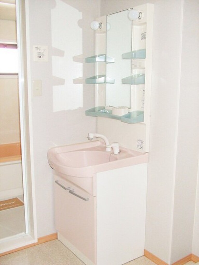 (6/18) 洗面所 (6/18) 洗面所