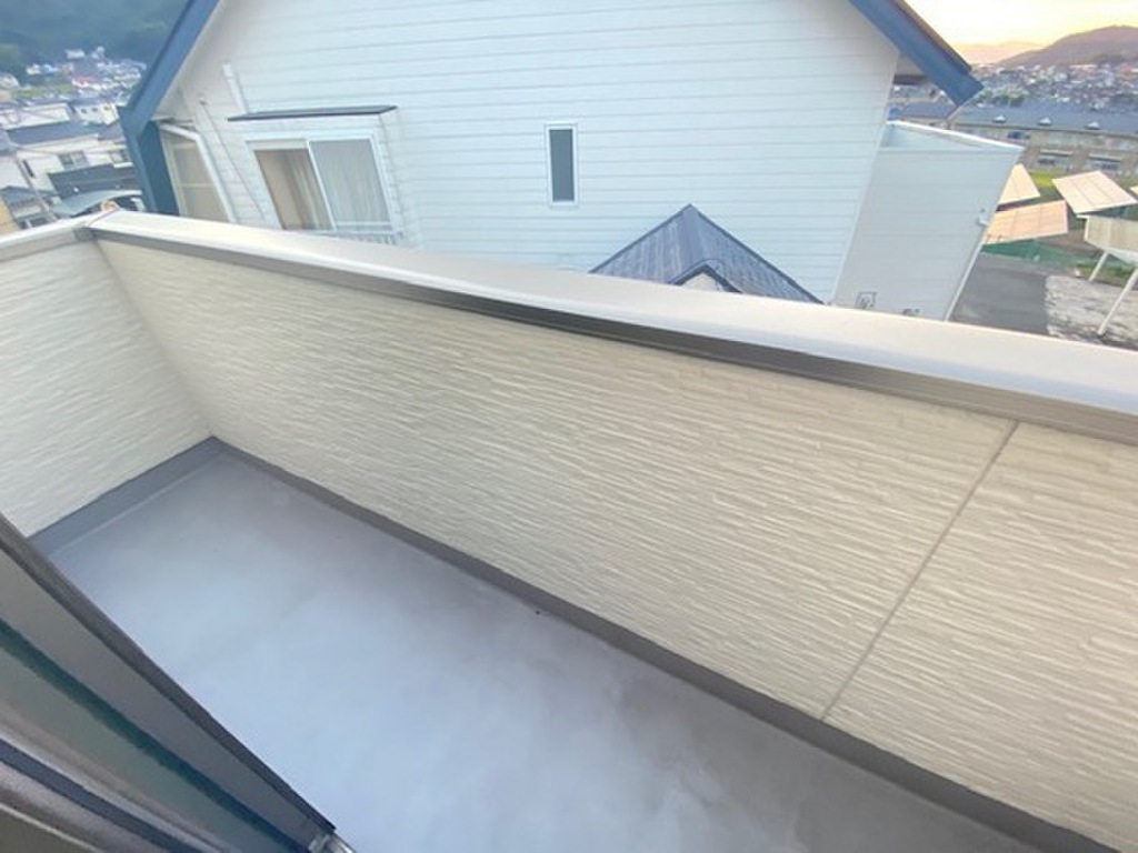 (10/24) バルコニー