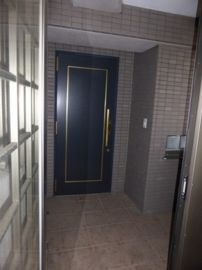 (7/17) 玄関 (7/17) 玄関