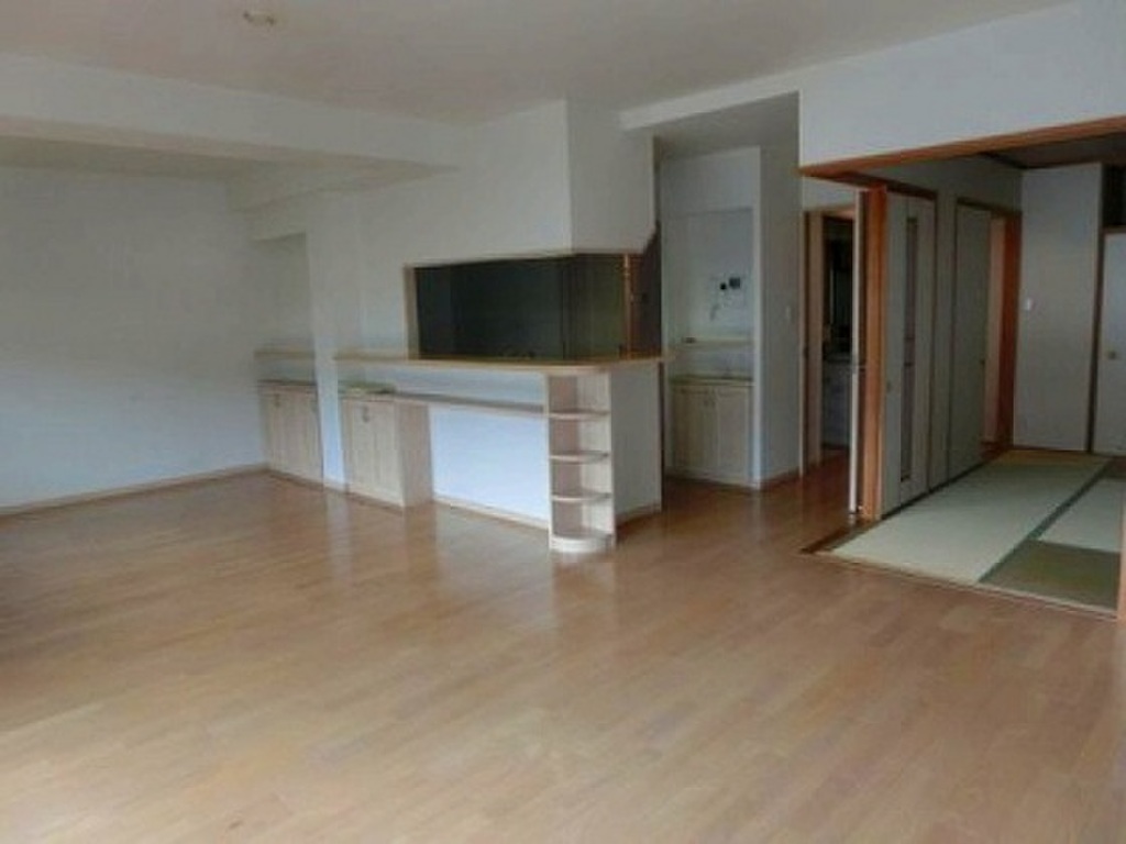 (2/17) 居室・リビング (2/17) 居室・リビング