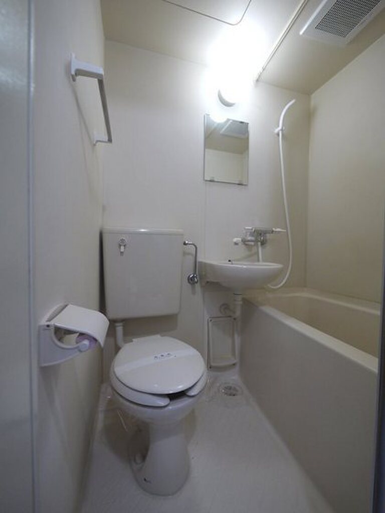 (5/19) ※他号室の写真です (5/19) ※他号室の写真です