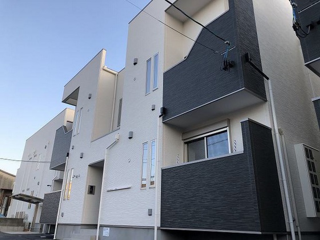 (8/17) バルコニー (8/17) バルコニー