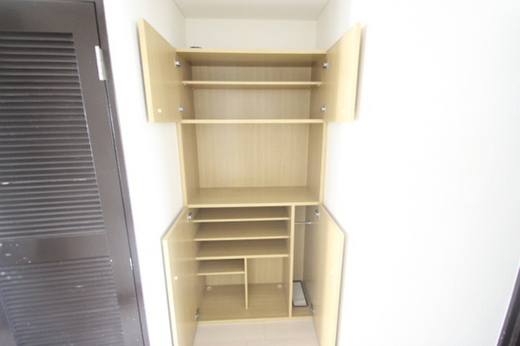 (16/27) 収納 (16/27) 収納