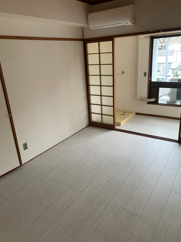 (2/25) 居室・リビング (2/25) 居室・リビング