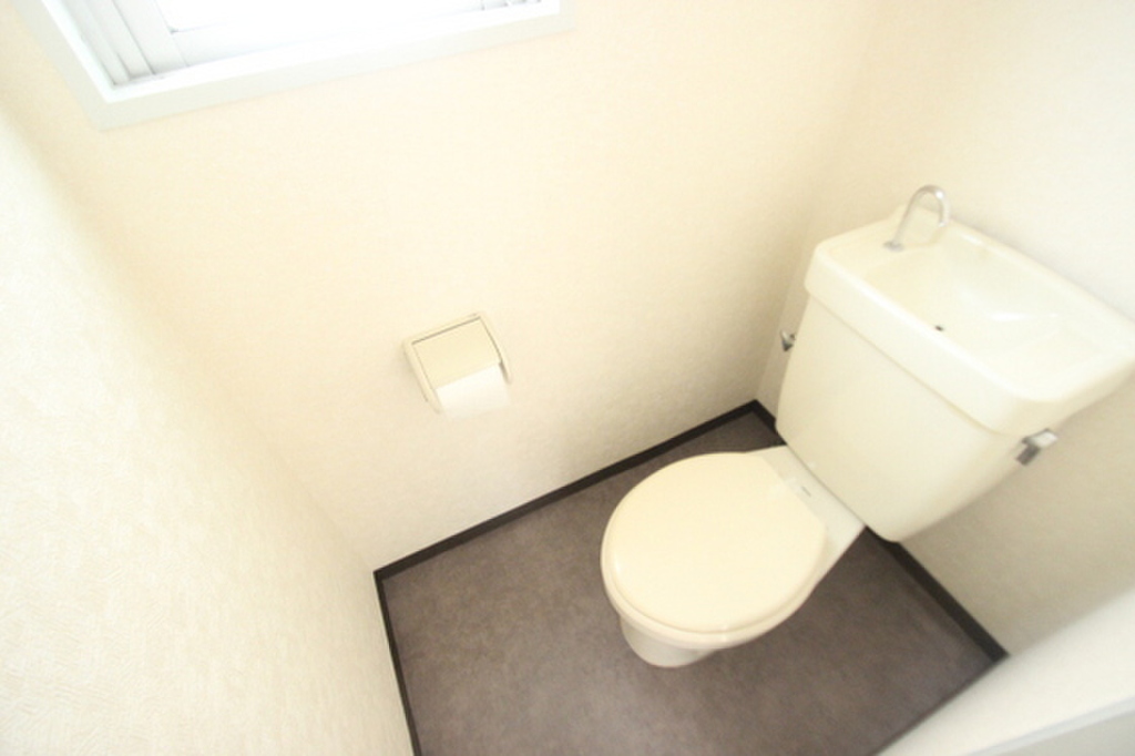 (5/21) トイレ (5/21) トイレ