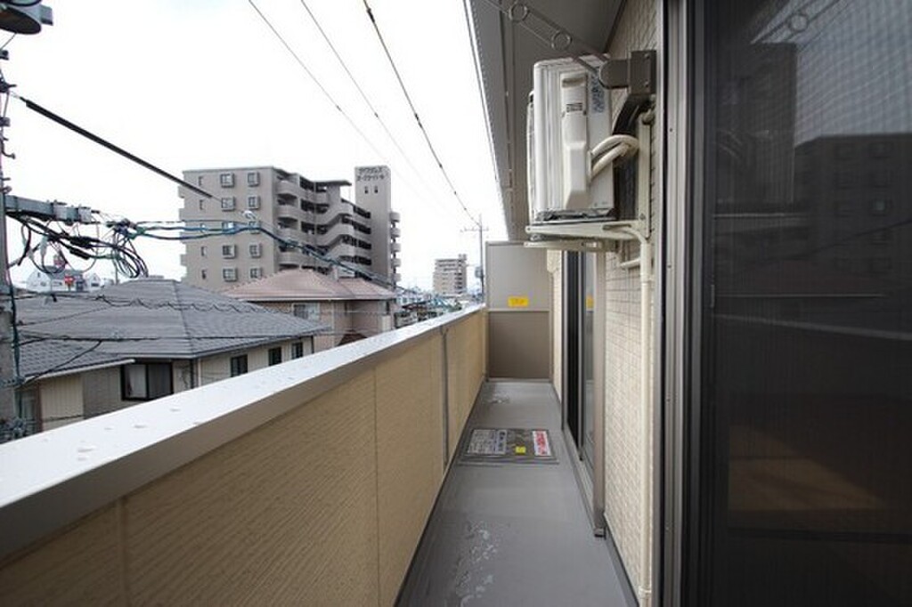 (11/18) バルコニー