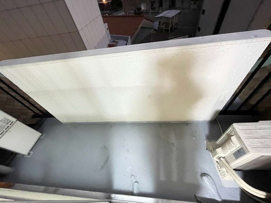 (12/21) バルコニー