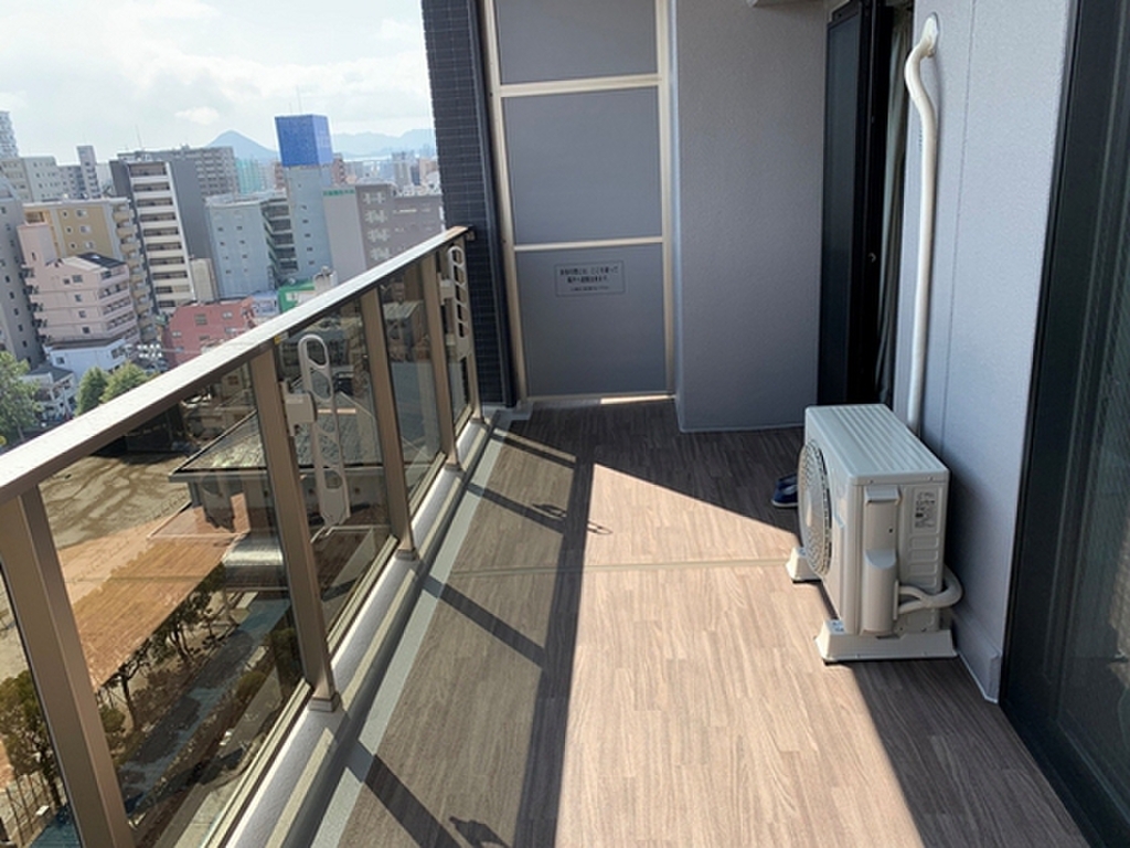 (7/22) バルコニー (7/22) バルコニー