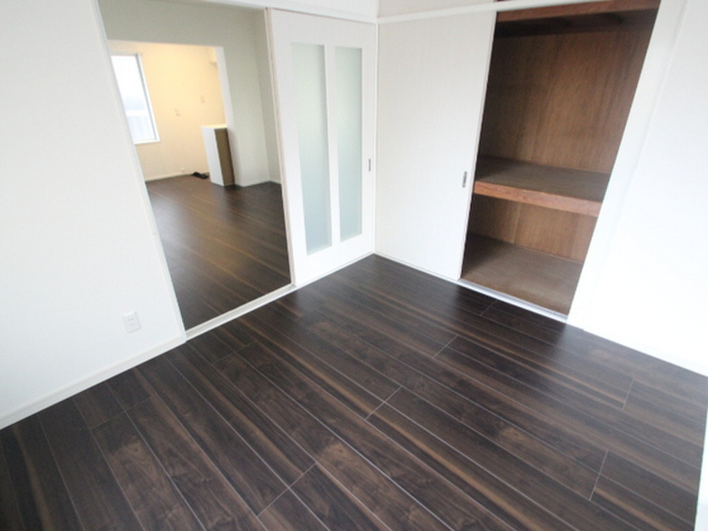 (2/21) 居室・リビング (2/21) 居室・リビング