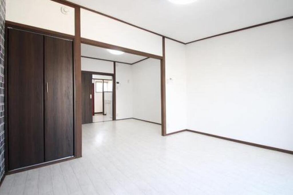 (2/16) 居室・リビング