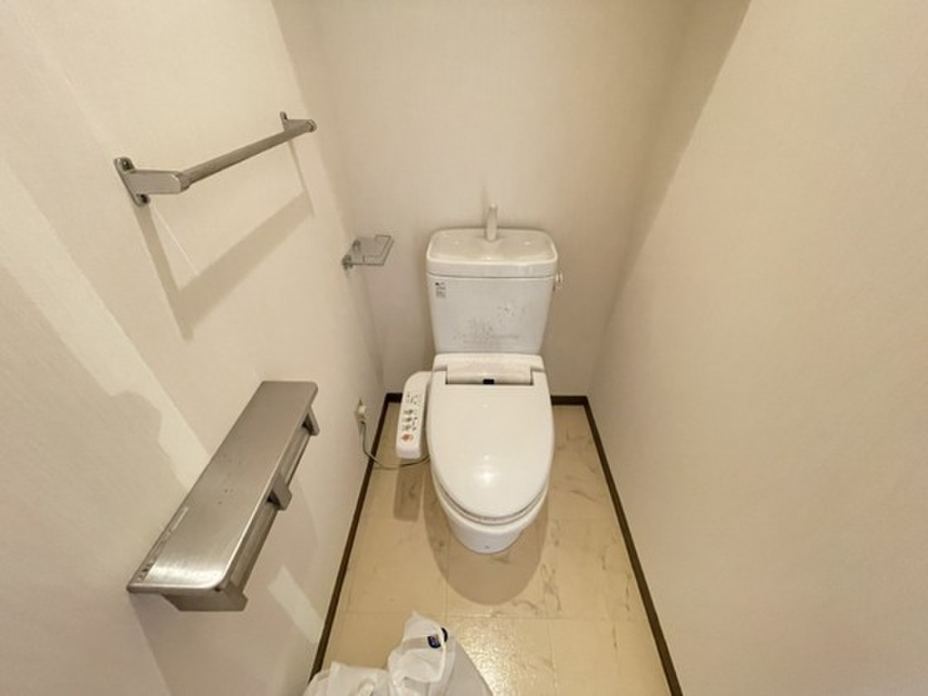 (5/23) トイレ (5/23) トイレ