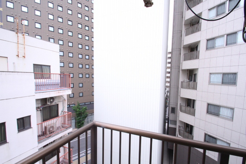 (10/18) 眺望 (10/18) 眺望