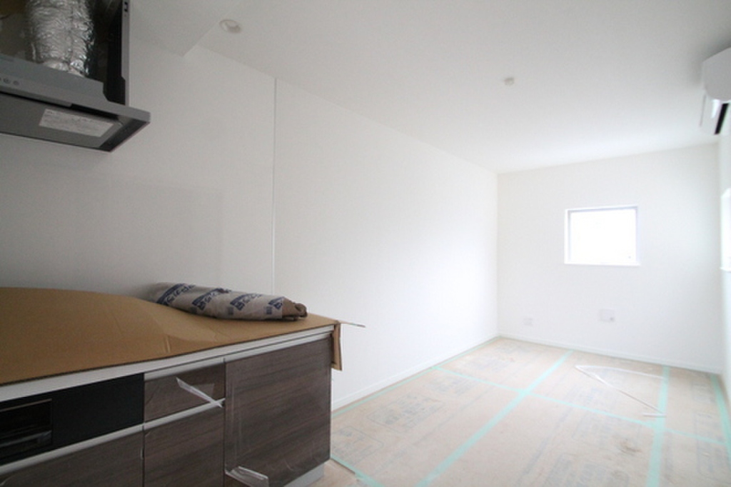 (11/13) ※別号室の写真です (11/13) ※別号室の写真です