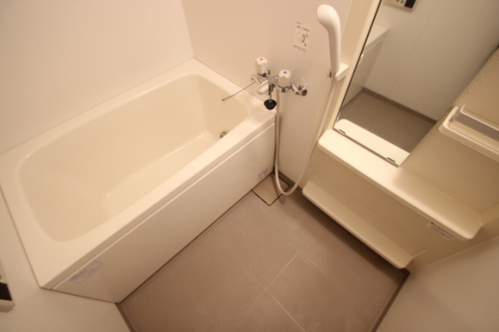 (4/25) ※別部屋の写真 (4/25) ※別部屋の写真