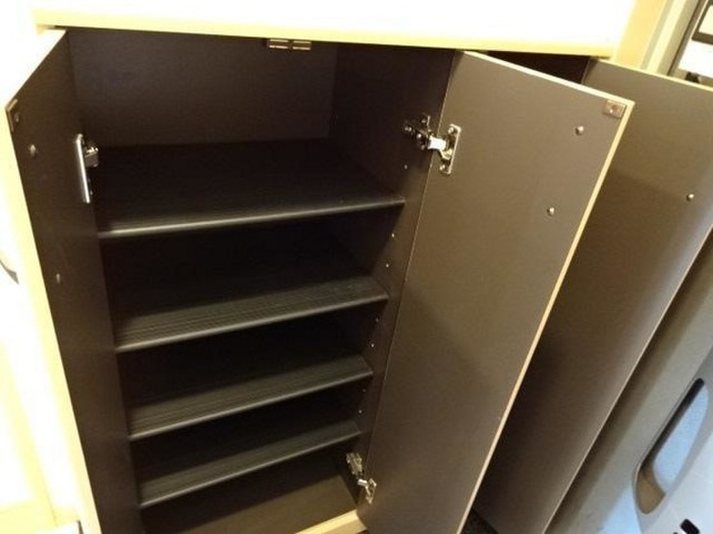 (9/25) 玄関 (9/25) 玄関