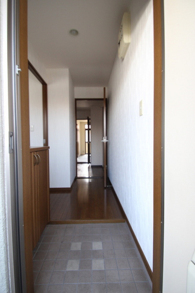 (11/24) 玄関 (11/24) 玄関