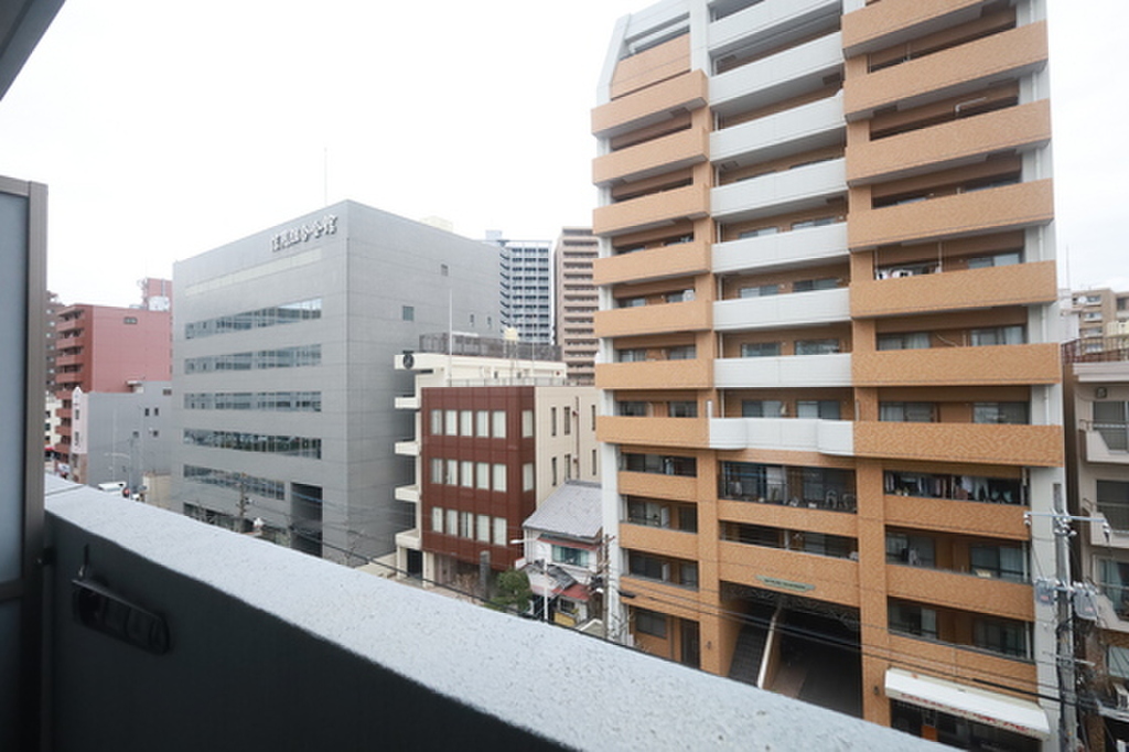 (13/23) 眺望 (13/23) 眺望