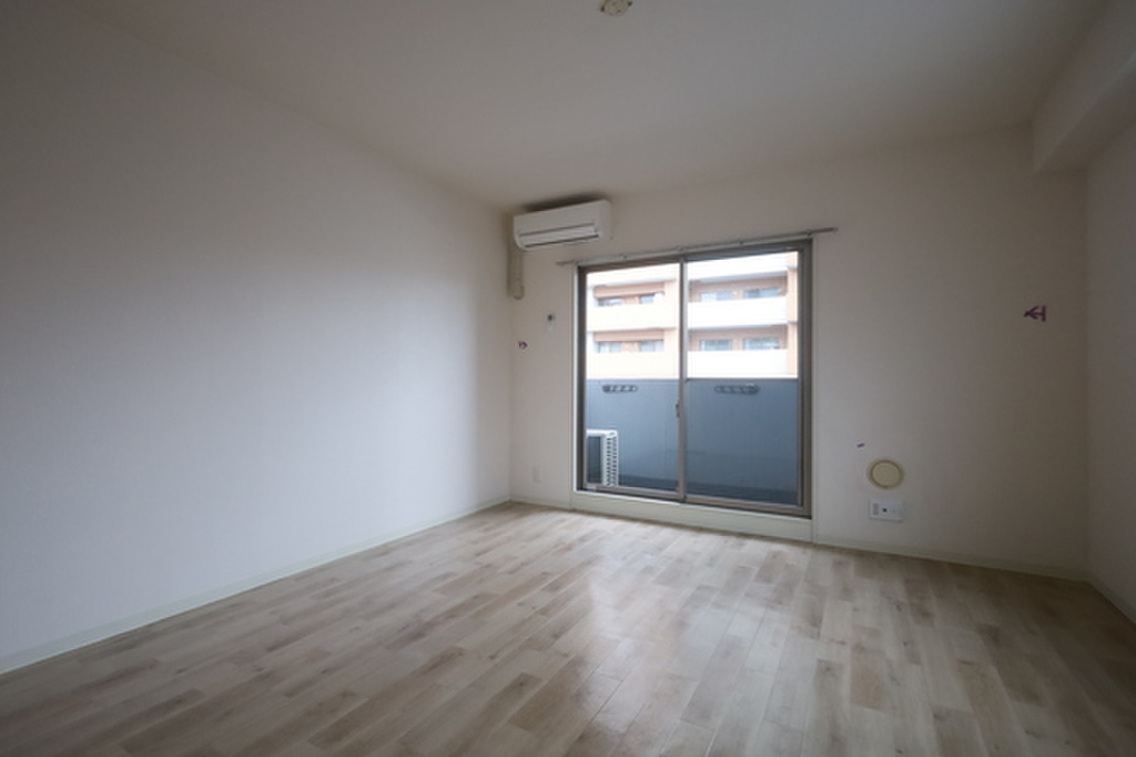 (2/23) 居室・リビング (2/23) 居室・リビング