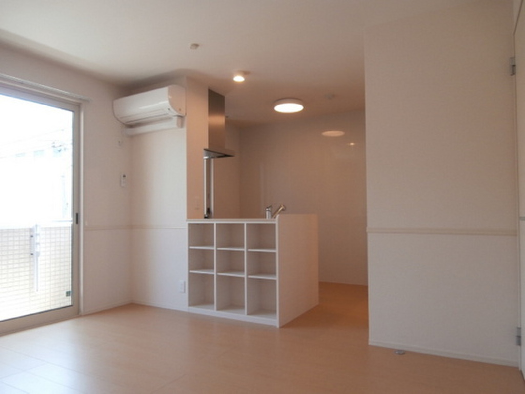 (2/20) 居室・リビング (2/20) 居室・リビング