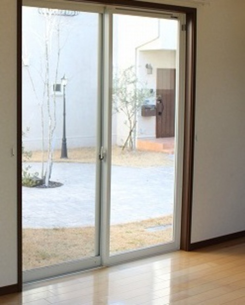 (9/18) 庭 (9/18) 庭