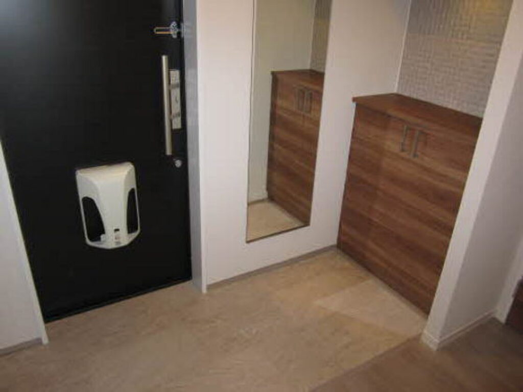 (9/23) 玄関 (9/23) 玄関