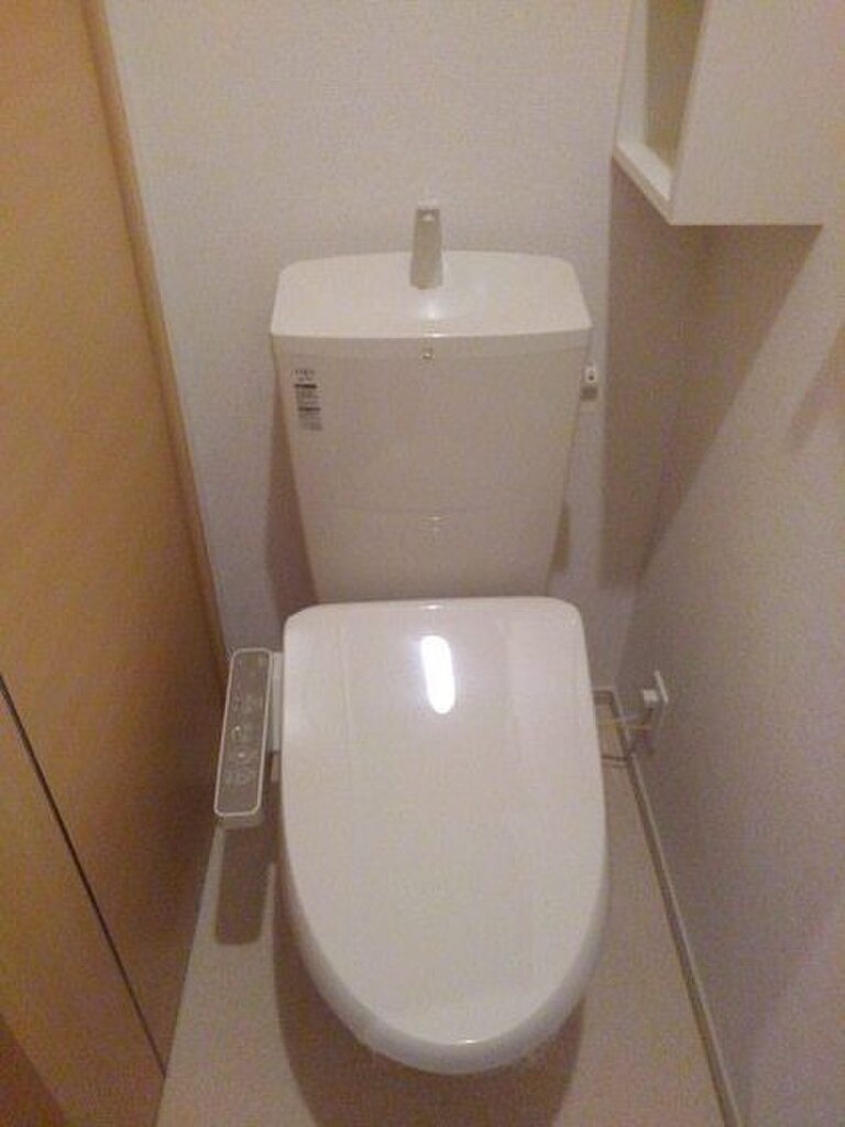 (5/16) トイレ (5/16) トイレ