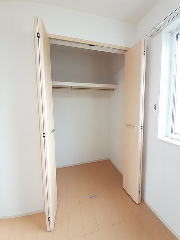 (7/16) 収納 (7/16) 収納