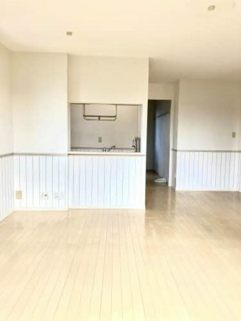 (2/16) 居室・リビング