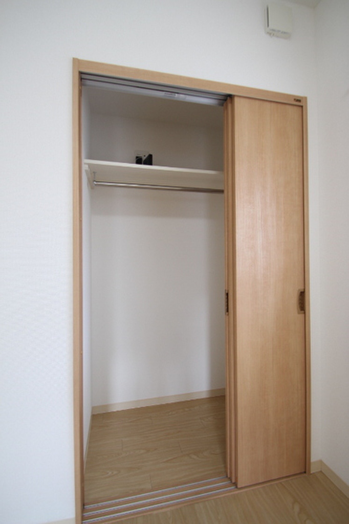 (8/17) ※他号室の写真です