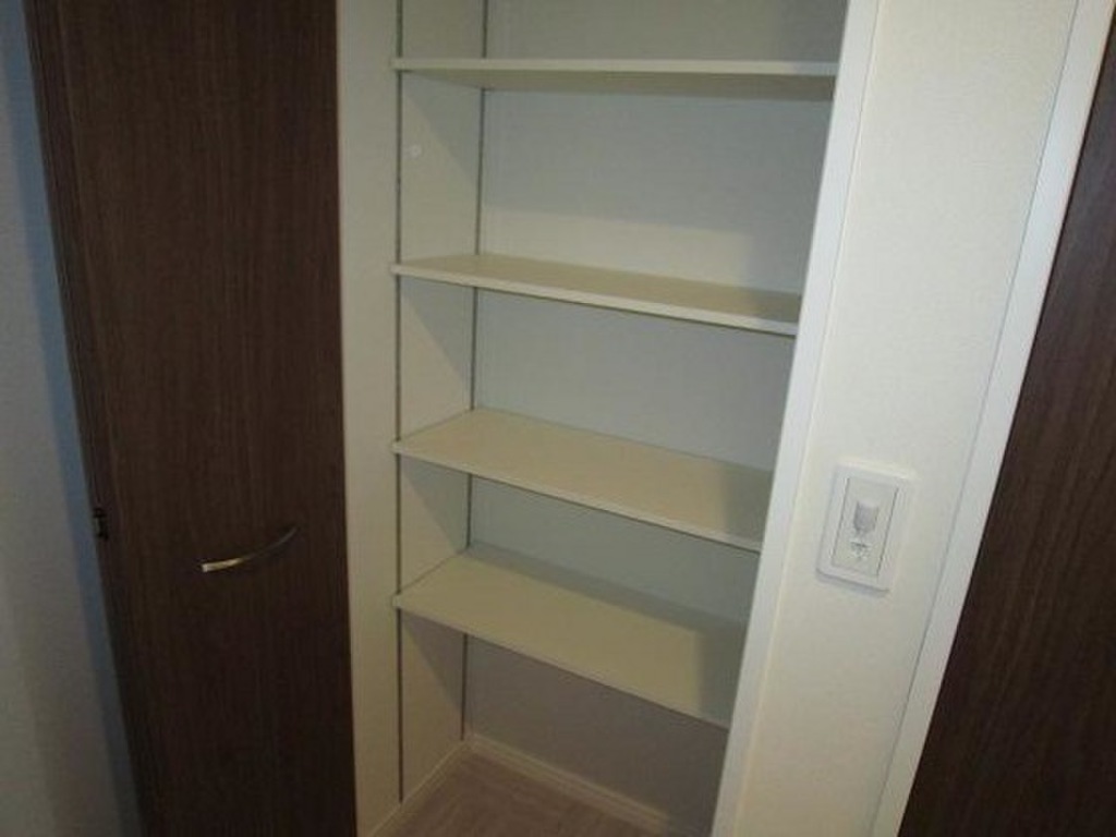 (13/27) 玄関 (13/27) 玄関