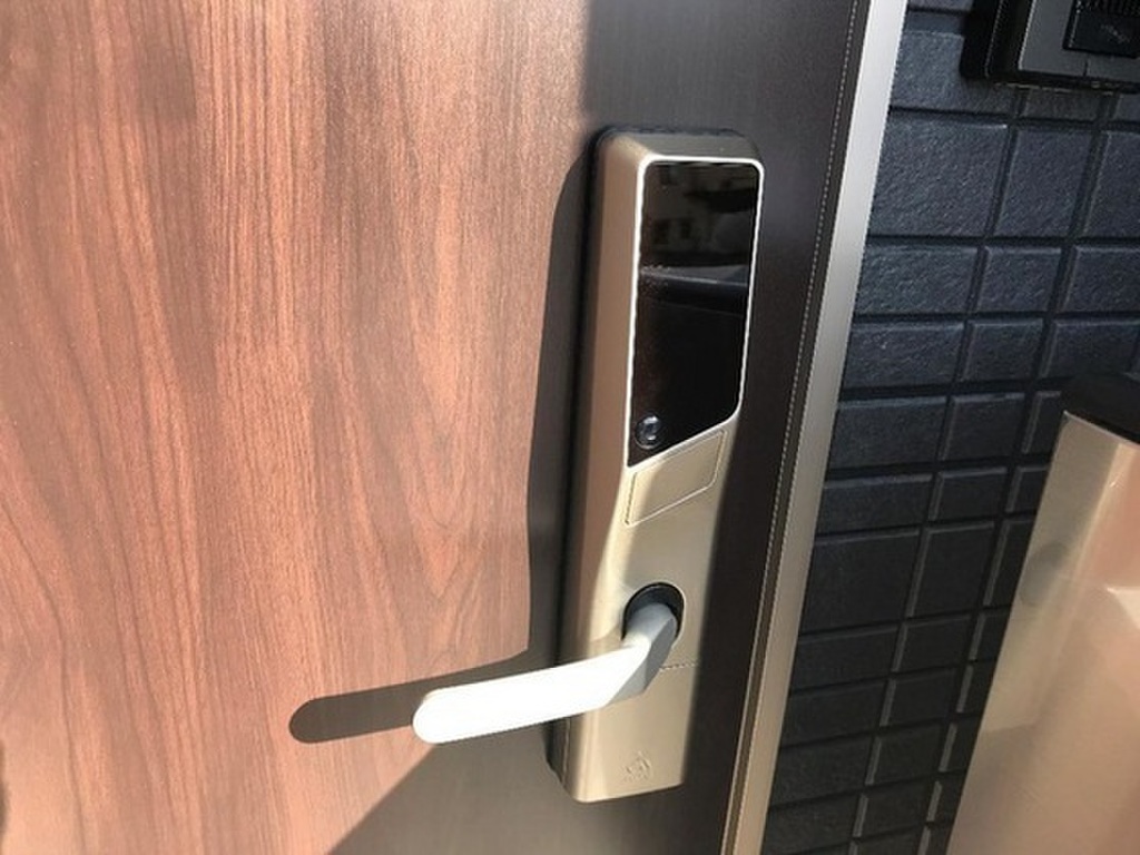 (10/22) 玄関 (10/22) 玄関