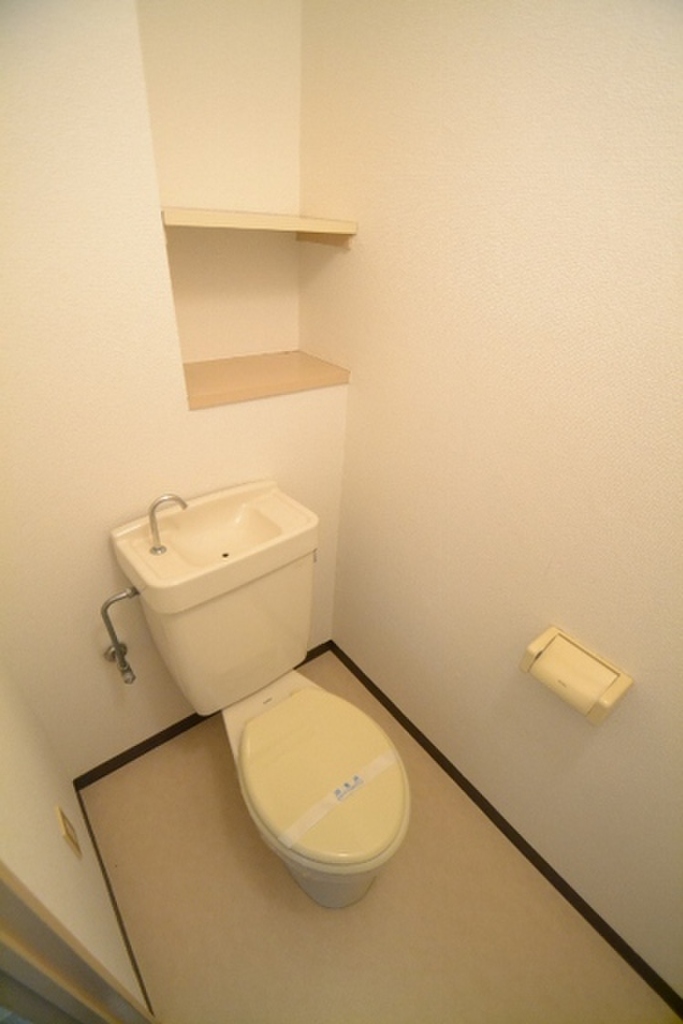 (5/22) トイレ (5/22) トイレ