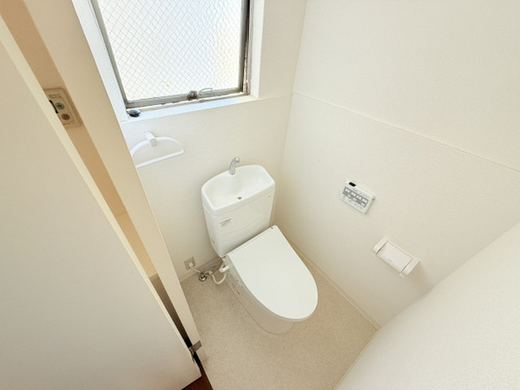 (5/21) トイレ (5/21) トイレ