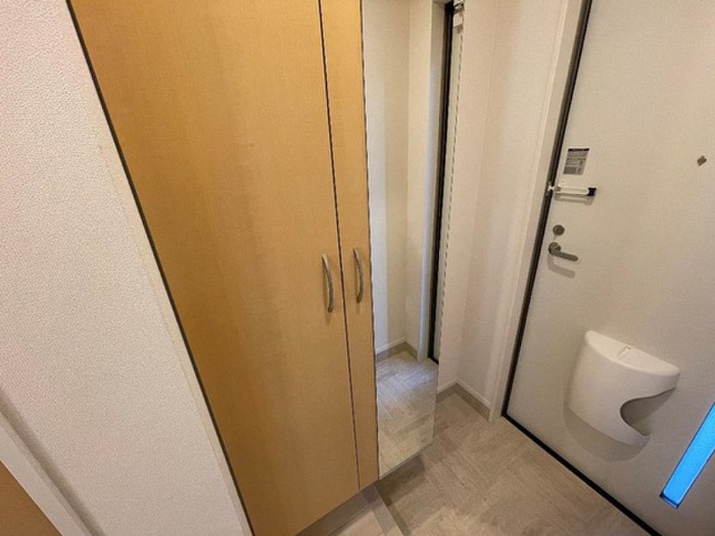 (9/24) 玄関 (9/24) 玄関