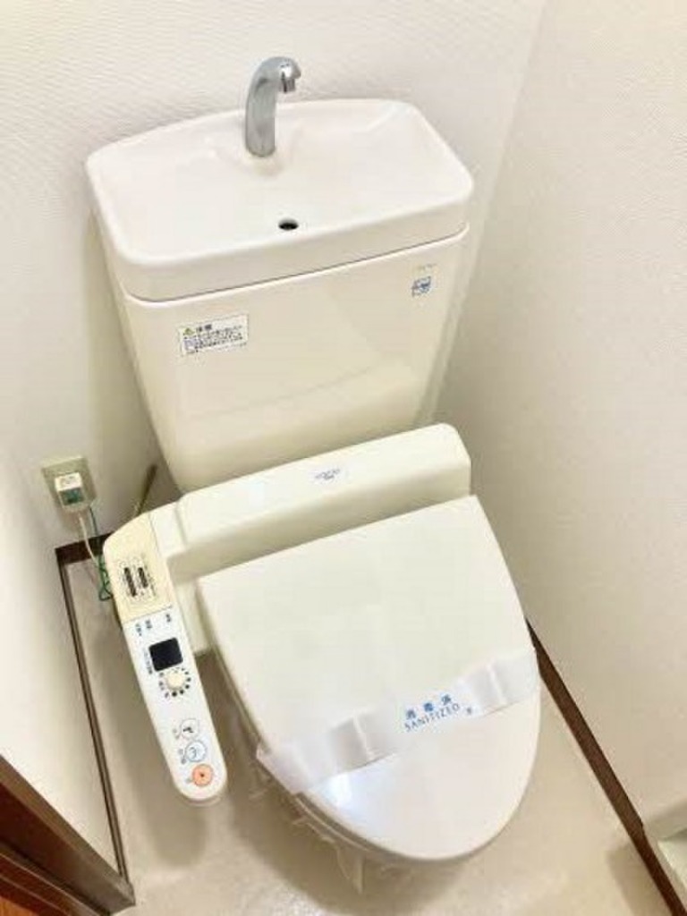 (5/18) トイレ (5/18) トイレ