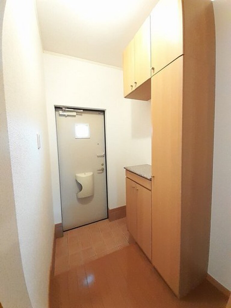 (9/15) 玄関 (9/15) 玄関