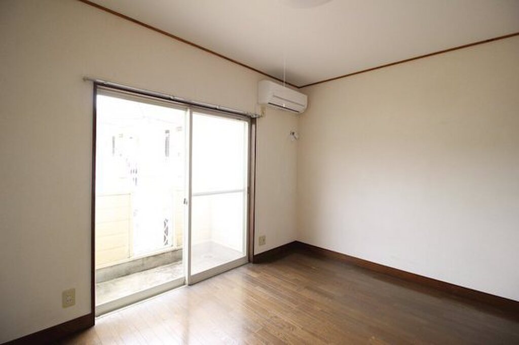 (2/17) 居室・リビング (2/17) 居室・リビング