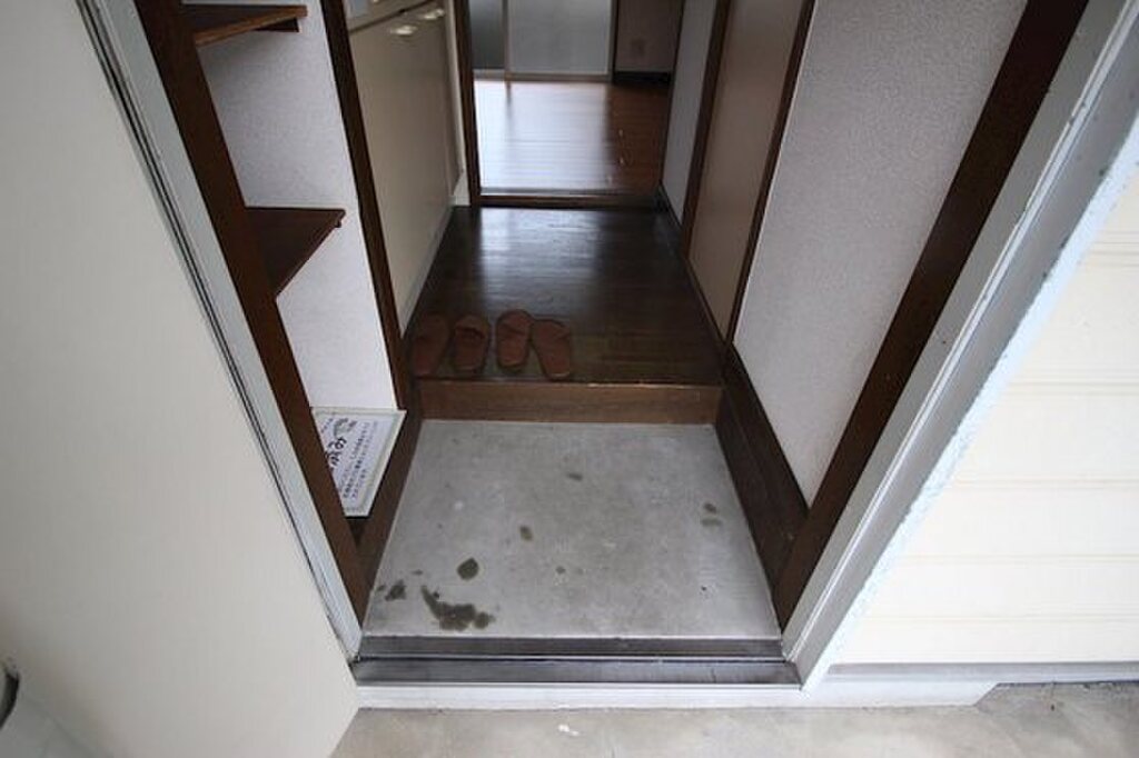 (7/17) 玄関 (7/17) 玄関