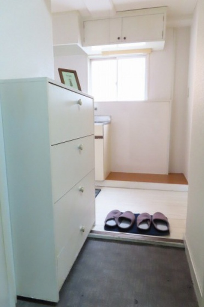 (6/19) 玄関 (6/19) 玄関