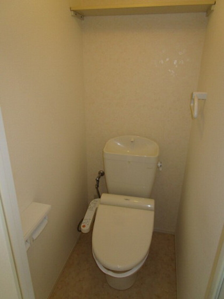 (5/20) トイレ (5/20) トイレ