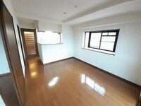 ヴィラ・クラッセ 広