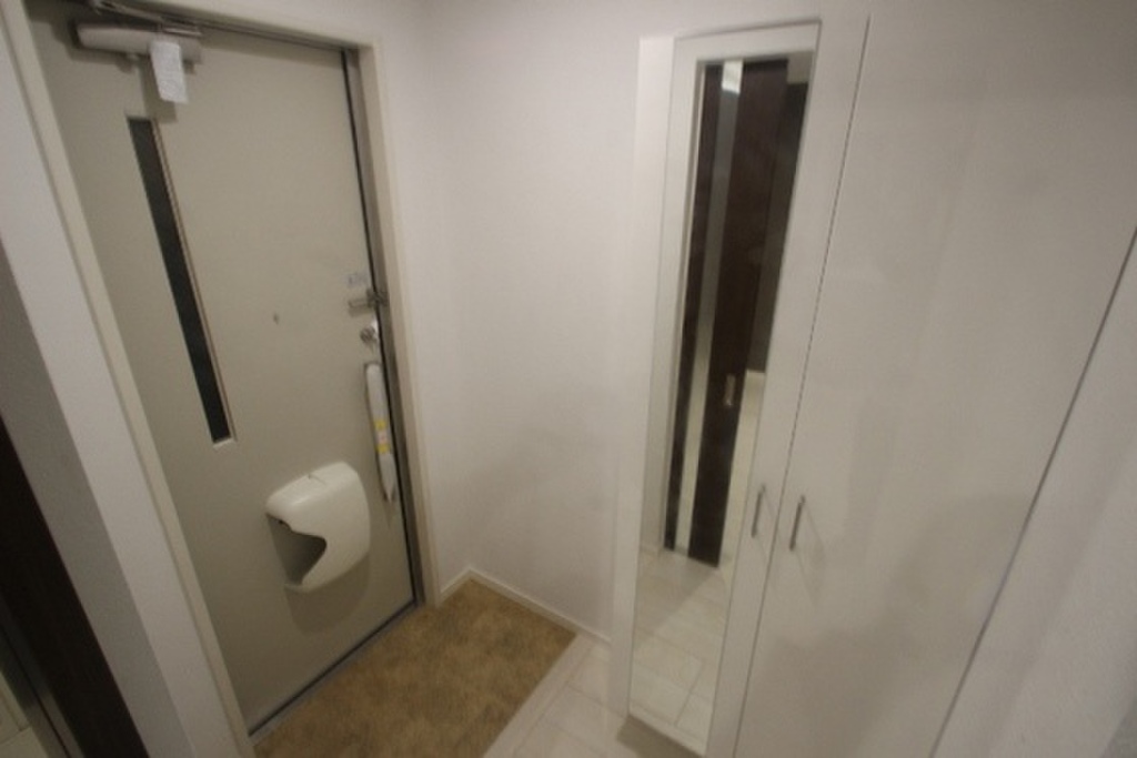 (10/15) 玄関 (10/15) 玄関