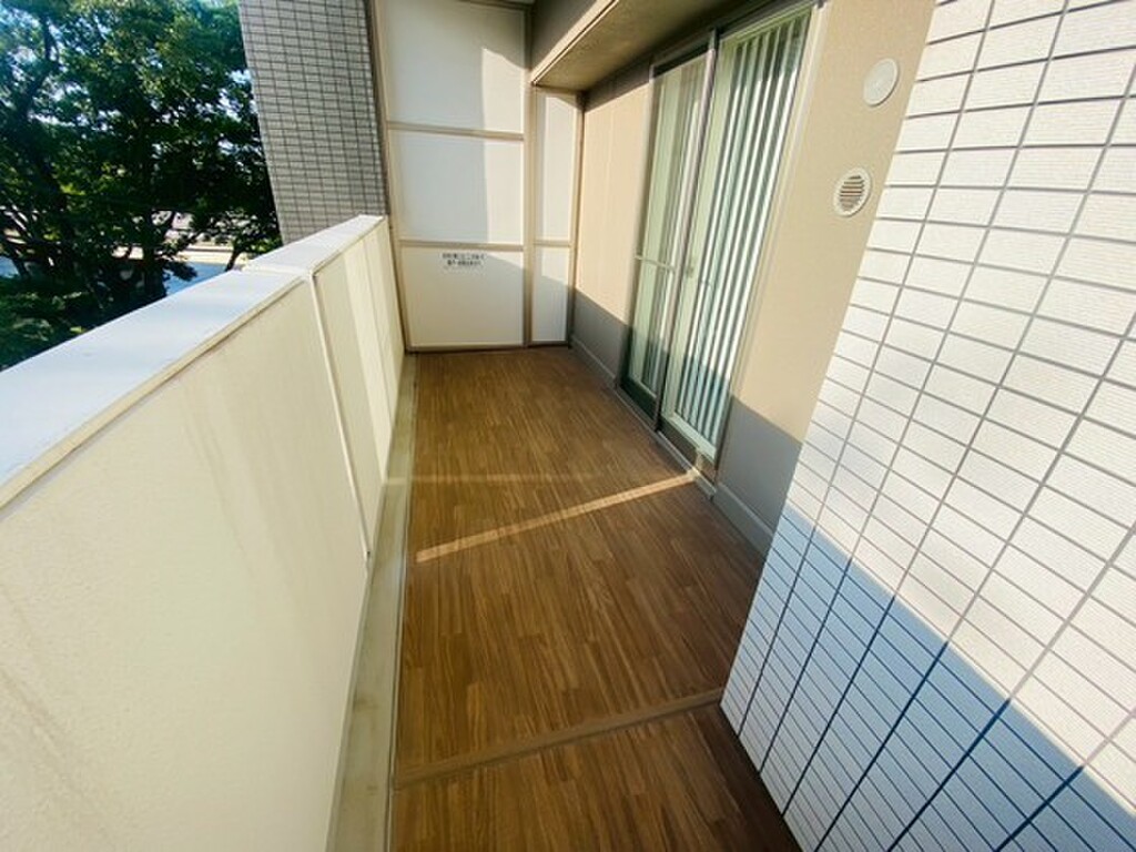 (7/27) バルコニー