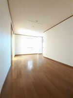 メゾネット紀世