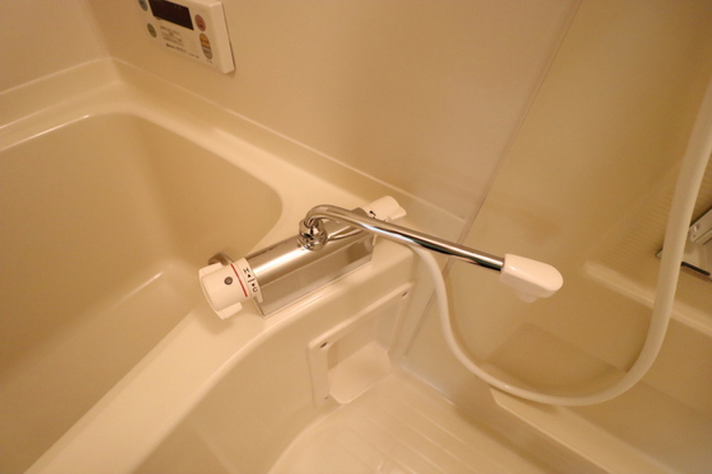 (22/25) バス (22/25) バス