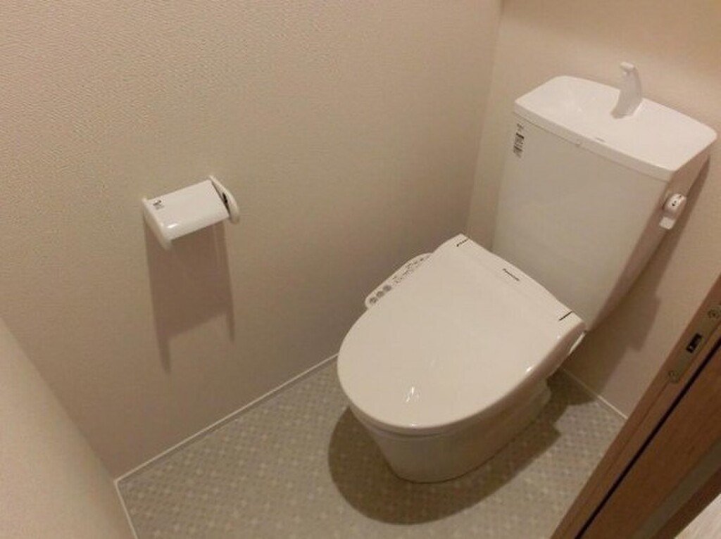 (5/18) トイレ (5/18) トイレ